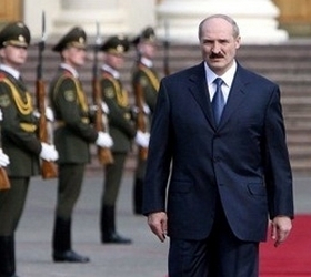 Лукашенко хочет финансовой поддержки из России