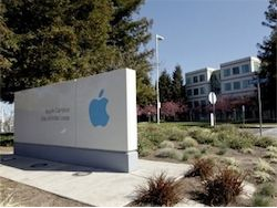 Акции Apple падают и после презентации