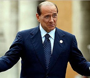 Берлускони ушел в отставку.