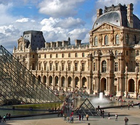 Франция вернула в Лувр национальное достояние страны.