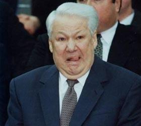 Кремль опроверг слова Дмитрия Медведева о фальсификации победы Ельцина в 1996 году