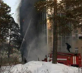 Пожар в торговом центре Лесосибирска:  дети эвакуированы вовремя