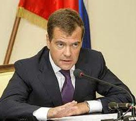 Медведев: доносы на коррупционеров приветствуются