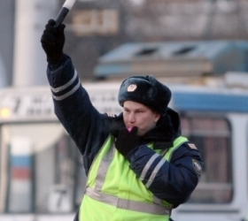 Два жителя Москвы в багажнике иномарки пытались перевезти труп мужчины