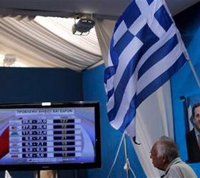 На повторных выборах парламента в Греции побеждают правоцентристы