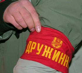 Российские улицы будут патрулировать вооруженные патриоты