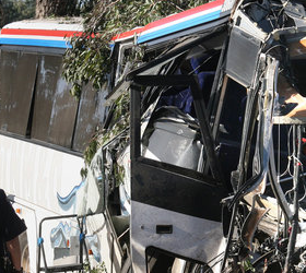 В Молдавии в пропасть сорвался автобус, погибли десять человек