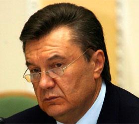Янукович подписал "языковой" закон