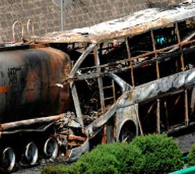 В Китае в результате аварии автобуса погибло тридцать шесть человек