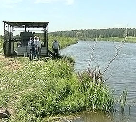 В Якутии пассажирский микроавтобус упал в реку
