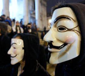 Anonymous отметили день Гая Фокса, обнародовав 28 тысяч паролей к аккаунтам PayPal