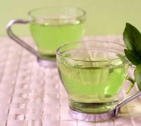 Мужчины, употребляющие зеленый чай, менее страдают от проблем с памятью