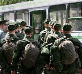 Кремль выступил против увеличения срока службы в рядах вооруженных сил