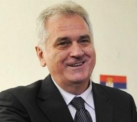 На скоростном шоссе произошло столкновение полицейского автомобиля и кортежа сербского президента