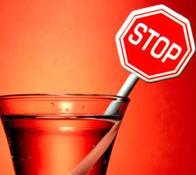 Шесть жителей Польши отравились некачественным спиртным