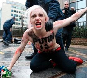 В Брюсселе Femen был устроен апокалипсис