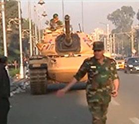 В Египте перед дворцом президента выставлены танки