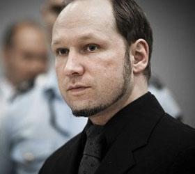 Впервые Брейвика в тюрьме навестила мать