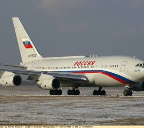 В Пулково совершил вынужденную посадку авиалайнер, принадлежащий компании "Россия"