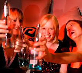 В Шотландии изобрели мобильное устройство для борьбы с женским алкоголизмом