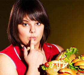 Недостаток белка неизбежно приводит к ожирению