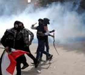 В Каире полиции стреляет по демонстрантам мелкой дробью