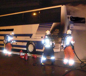В Швейцарии загорелся автобус с детьми