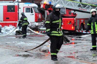 Из-за закрытой переправы, пожарные не успели потушить психиатрическую больницу
