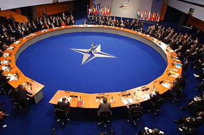 Россия станет перевалочным пунктом войск НАТО