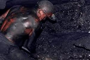 Обрушение шахты унесло жизнь 27-ми афганских шахтеров