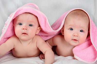 Сегодня семь близнецов отмечают свой 16-й день рождения  