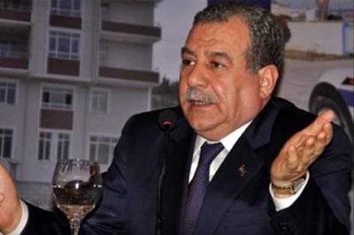 Министр внутренних дел Турции подал в отставку из-за коррупционного скандала