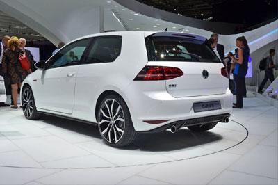 Новый Volkswagen Golf попадет в продажу в конце года