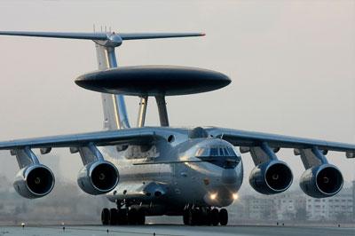 НАТО направляет самолеты на границу Украины
