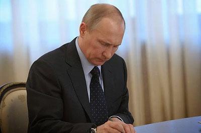Путин признал независимость Крыма