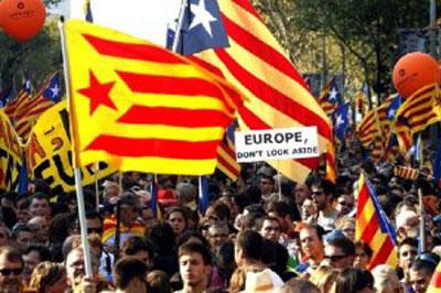 Парламент Испании отклонил просьбу Каталонии провести референдум о независимости