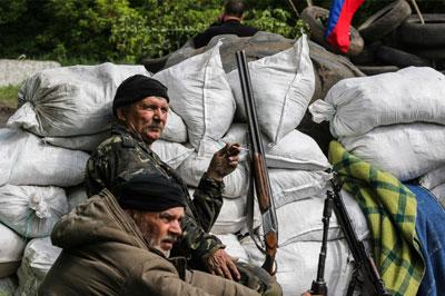 ДНР объявила о военном положении