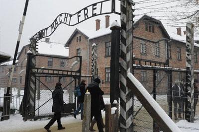 В США арестовали 89-летнего надзирателя Освенцима
