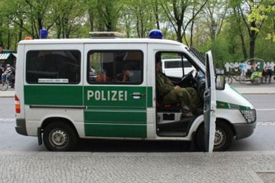 В Германии задержали мужчину, открывшего стрельбу в кафе
