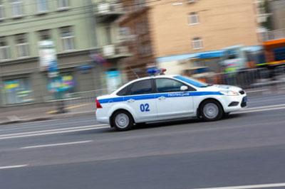 На востоке Москвы у водителя отобрали 5 миллионов рублей