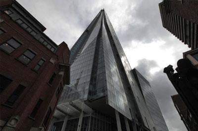 В Лондоне горит самое высокое здание ЕС