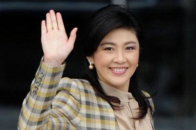Бывшему премьер-министру Таиланда разрешили покинуть страну
