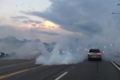 Для разгона демонстрантов в Фергюсоне полиция США применила дымовые шашки