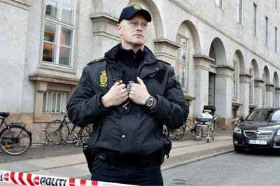 В здании суда в Копенгагене была открыта стрельба из обреза – один человек убит