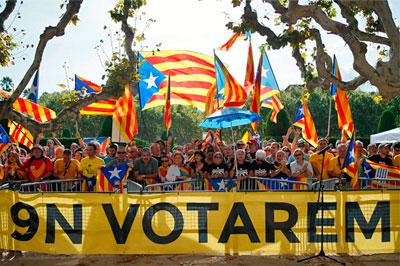 Конституционный суд приостановил подготовку к референдуму о независимости Каталонии