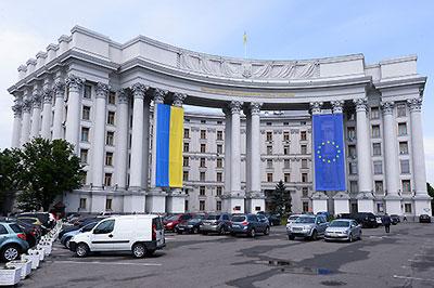 МИД Украины отверг предложение Белоруссии о вводе миротворцев