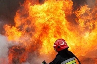Семь человек погибли в ночных пожарах в Свердловской области
