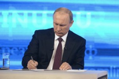 Чиновник США уличил Путина в коррупции