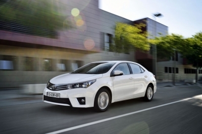 Toyota Corolla побила рекорд продаж в 2015 году