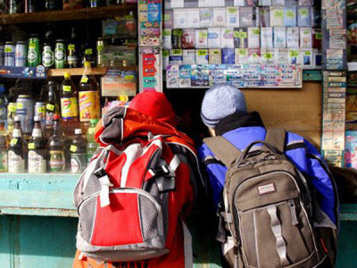 В России хотят вернуть продажу алкоголя рядом со школами